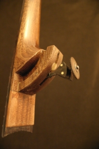 Cantilever hinge joint